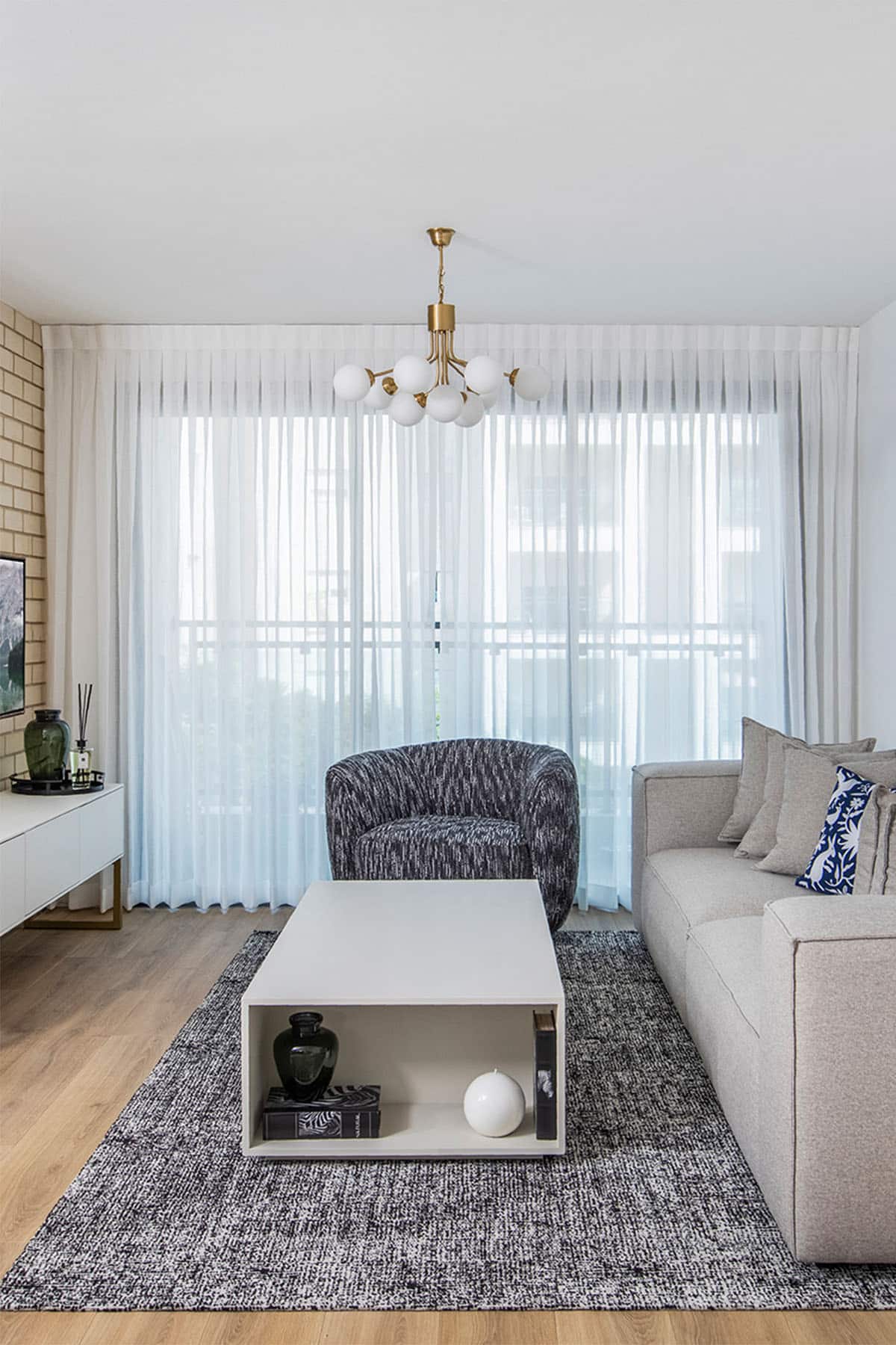 שטיח מנילה LEZA כסף שחור