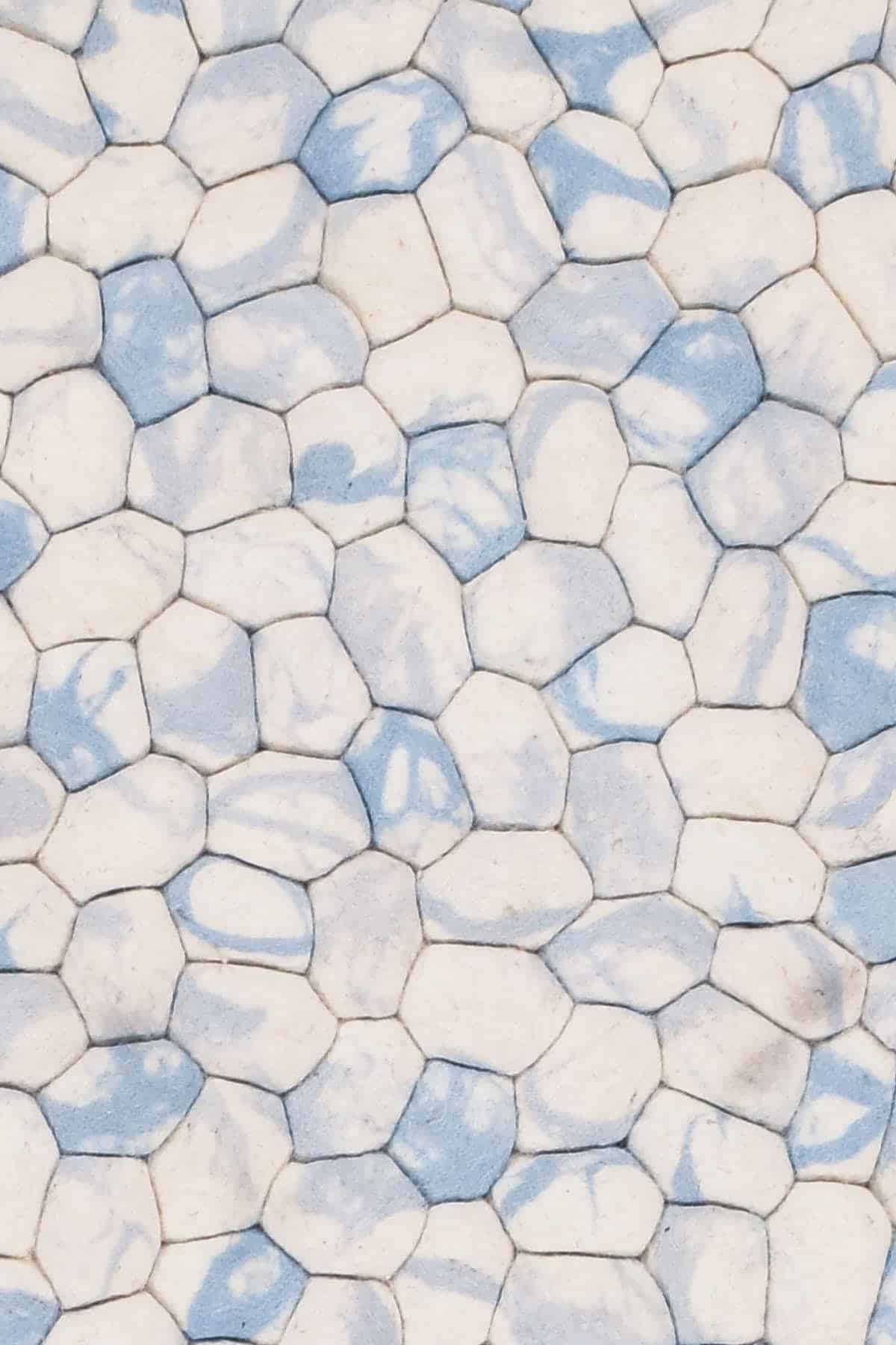 שטיח חלוקי נחל תכלת עגול