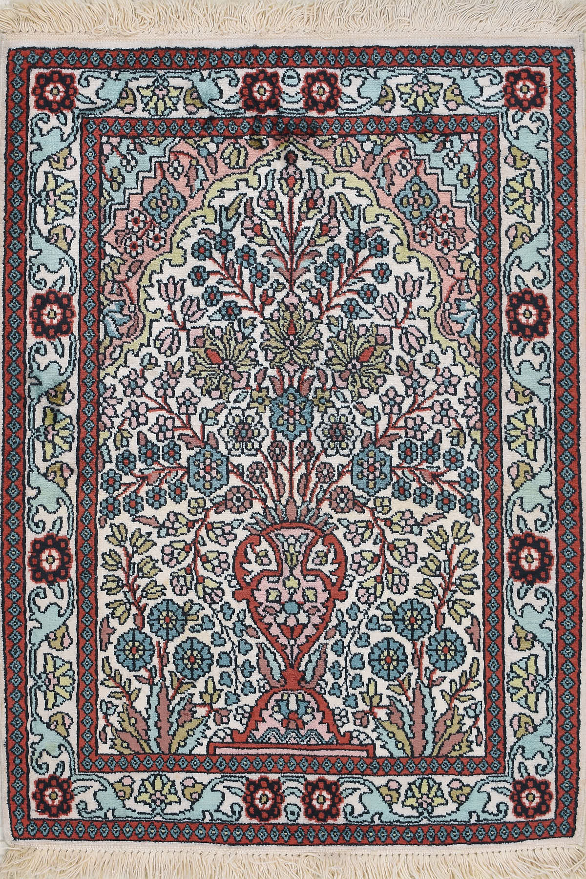 שטיח קשמיר משי