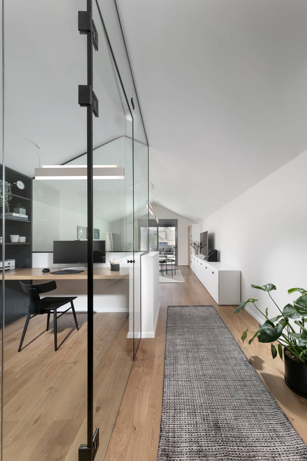 שטיח ואן black white ראנר