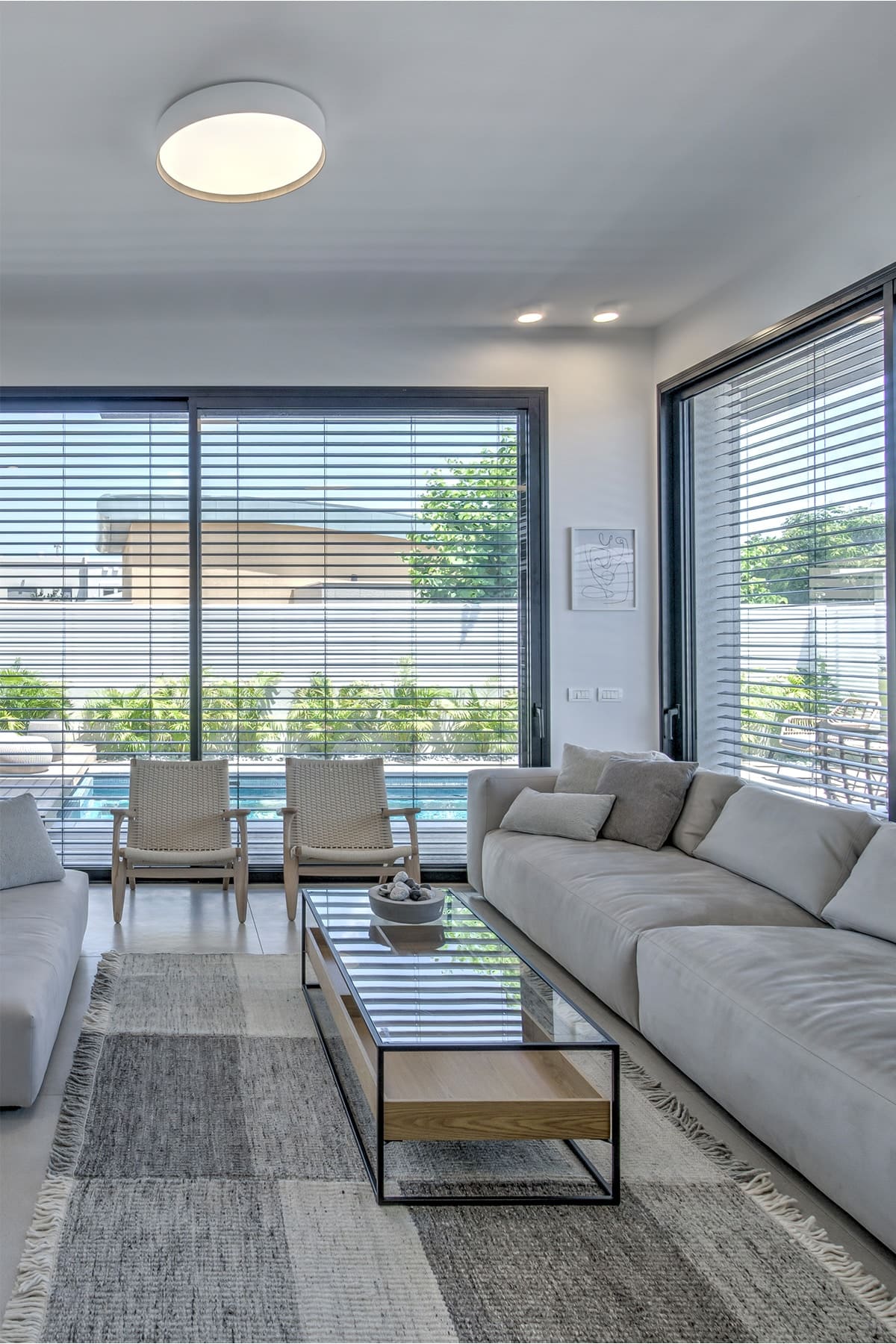 שטיח האנימארק שחור לבן / אפור