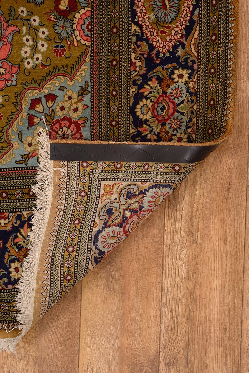 שטיח קום צמר 02